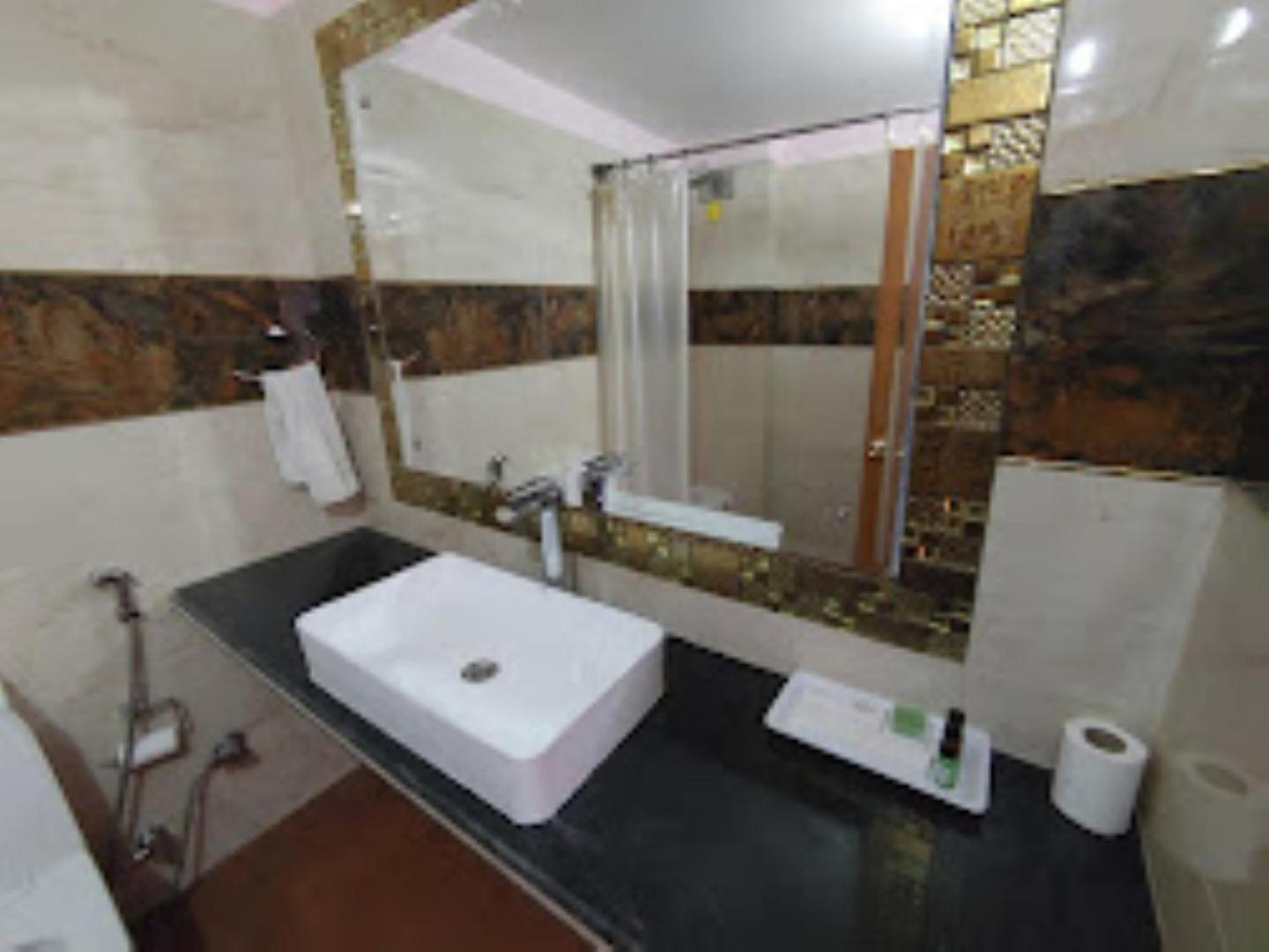 Hotel Rocky Knob Shimla Bagian luar foto